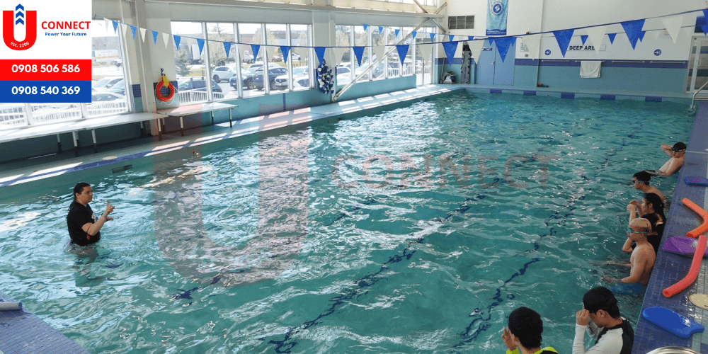 Trung học Urban International School, bang Ontario - Canada